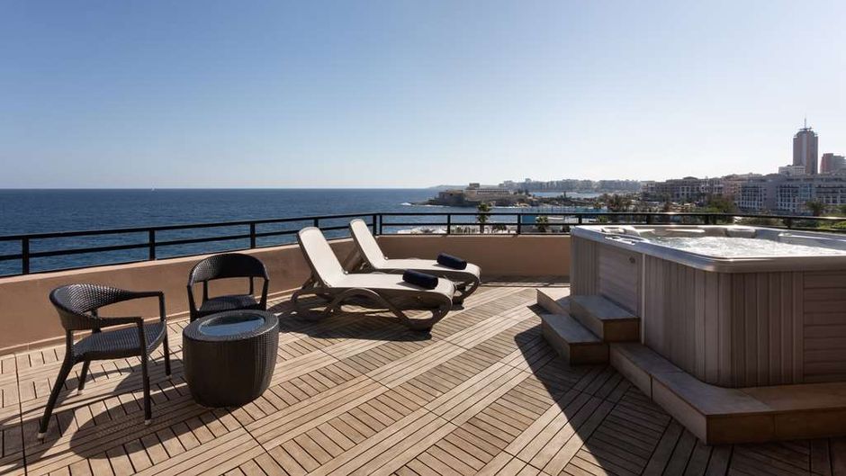 Radisson Blu Resort Malta St Julian's Suite