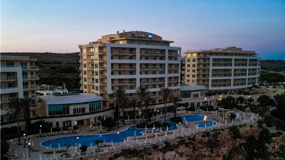 Radisson Blu Resort & Spa, Golden Sands Exterior