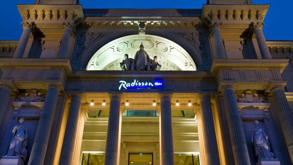 Radisson Blu Nantes Exterior