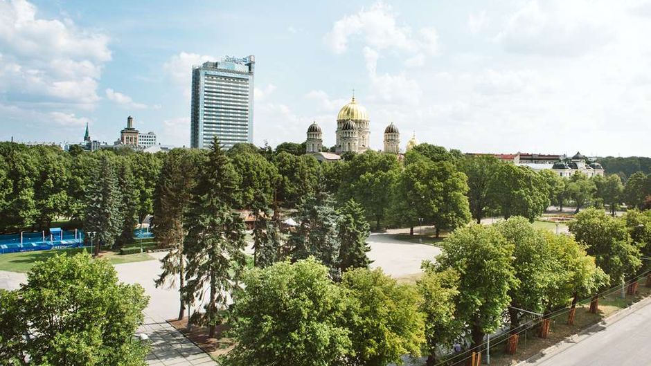Radisson Blu Ridzene Hotel Riga Exterior