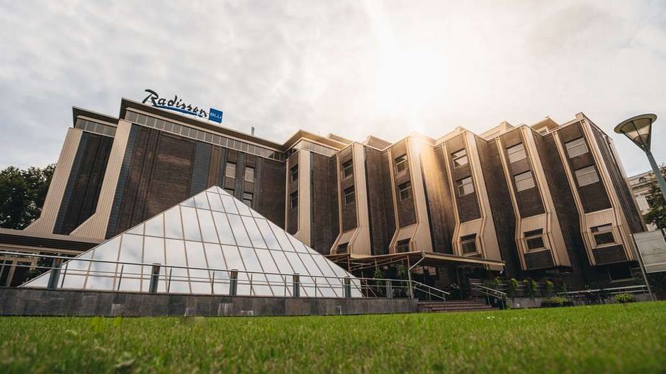 Radisson Blu Ridzene Hotel Riga Exterior
