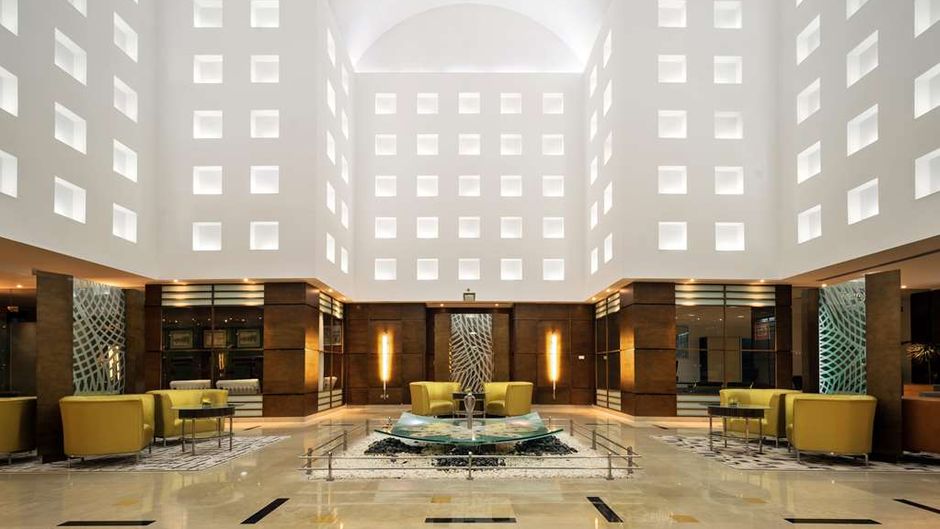 Radisson Blu Hotel Riyadh Lobby
