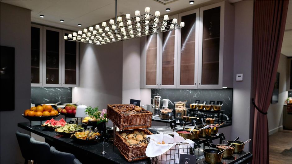 Radisson Collection Strand Hotel Restaurant