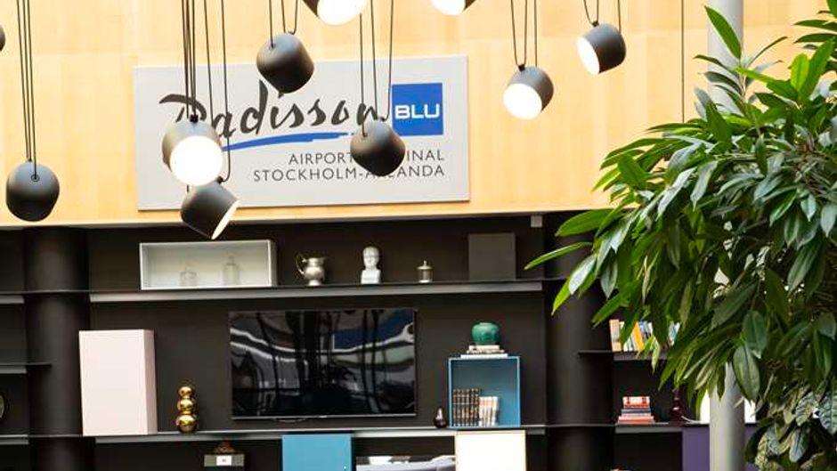 Radisson Blu Airport Terminal Hotel Lobby