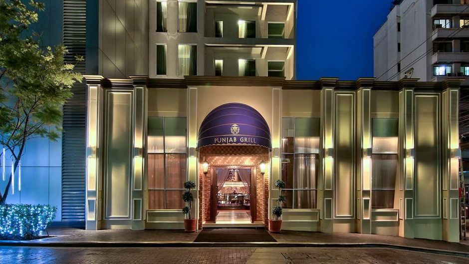 Radisson Suites Bangkok Sukhumvit Restaurant