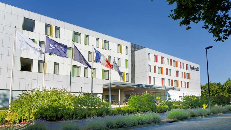 Radisson Blu Hotel Toulouse Airport Exterior