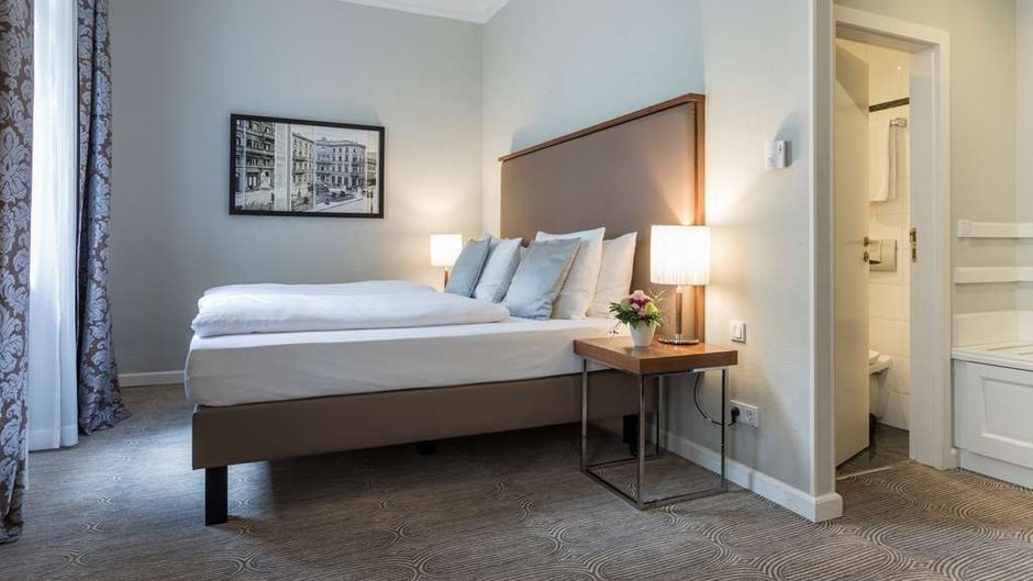 Radisson Blu Schwarzer Bock Hotel Room