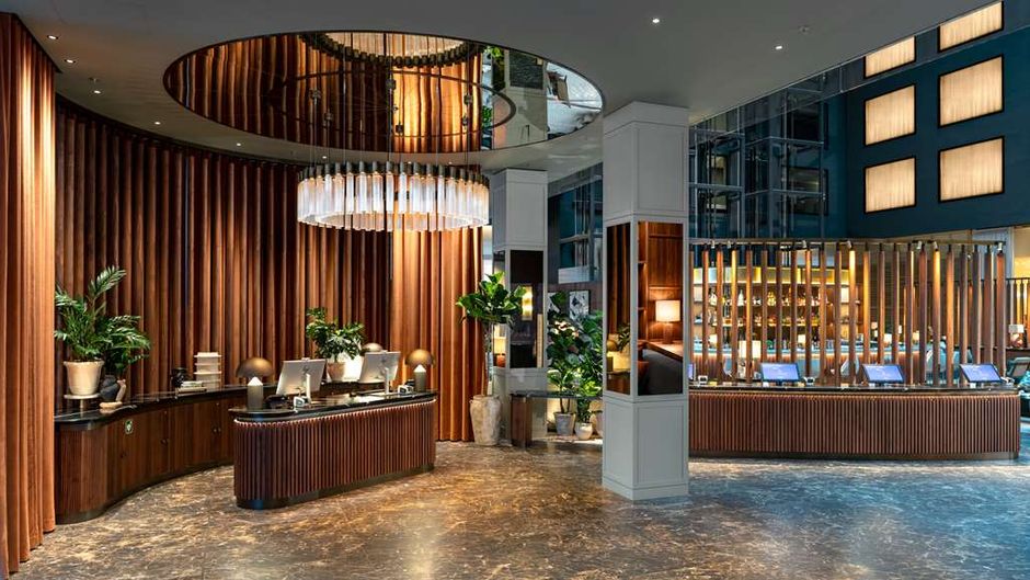 Radisson Blu Airport Hotel Lobby
