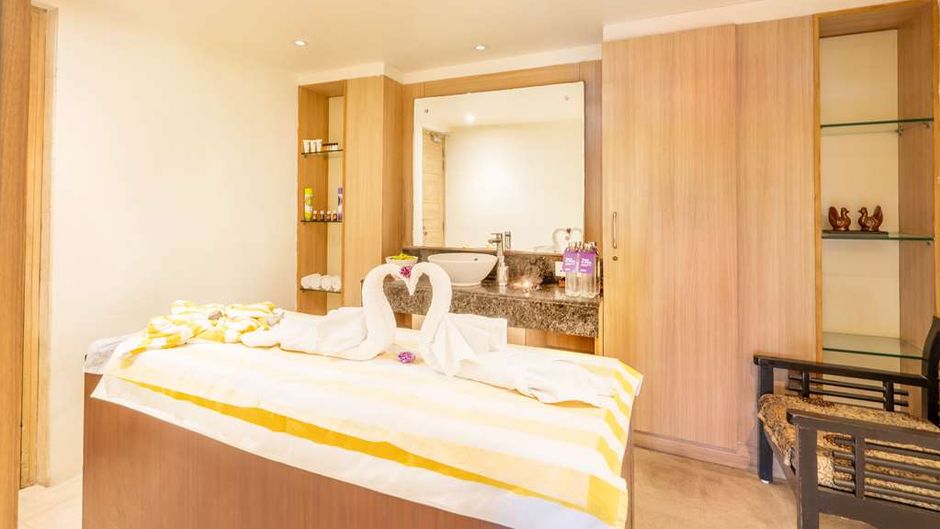 Country Inn & Suites by Radisson Bhiwadi Spa