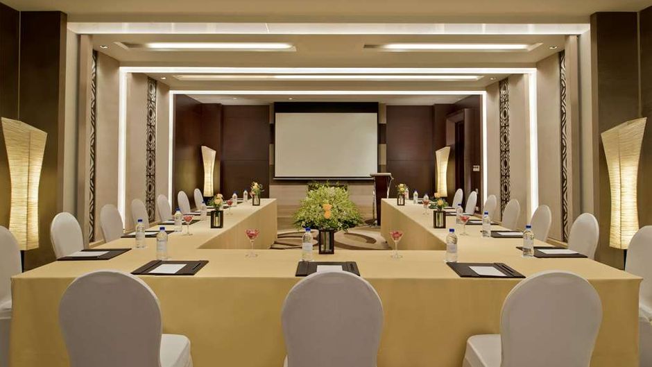 Country Inn & Suites Bengaluru Hebbal Meeting