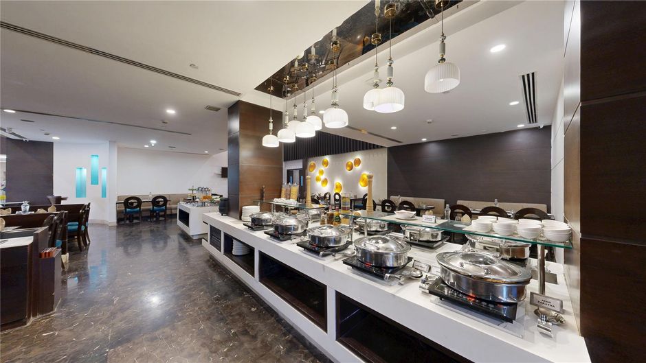 Gurmon Hotels Sohna Road Gurugram, RI Restaurant