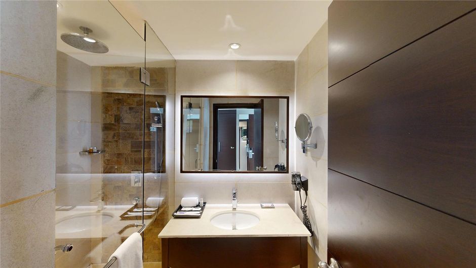 Gurmon Hotels Sohna Road Gurugram, RI Room