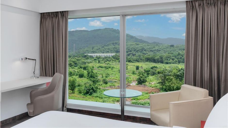 Park Inn by Radisson Navi Mumbai Room