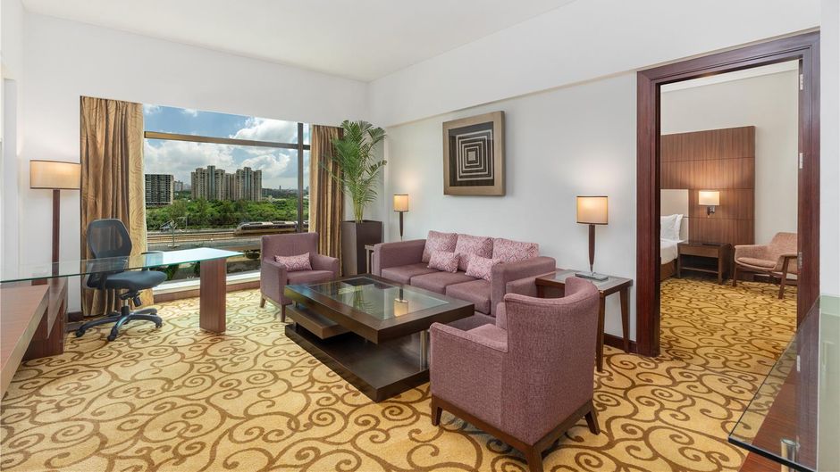 Country Inn & Suites Sahibabad Suite