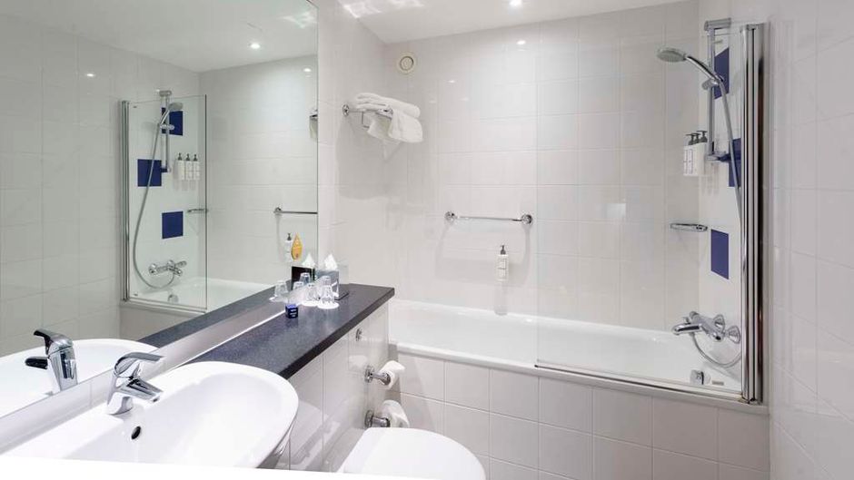 Park Inn By Radisson Aberdeen Room