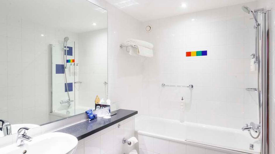 Park Inn By Radisson Aberdeen Room