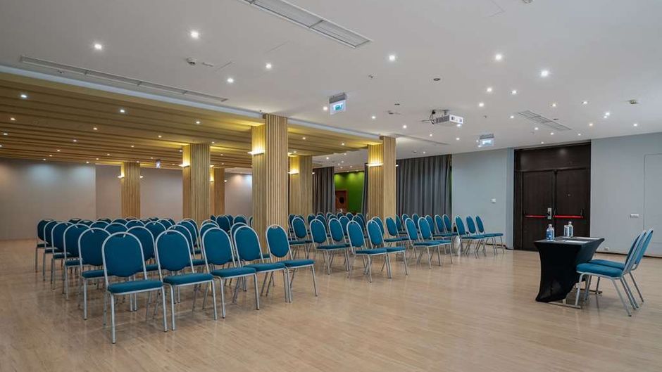 Park Inn by Radisson Rosa Khutor Meeting