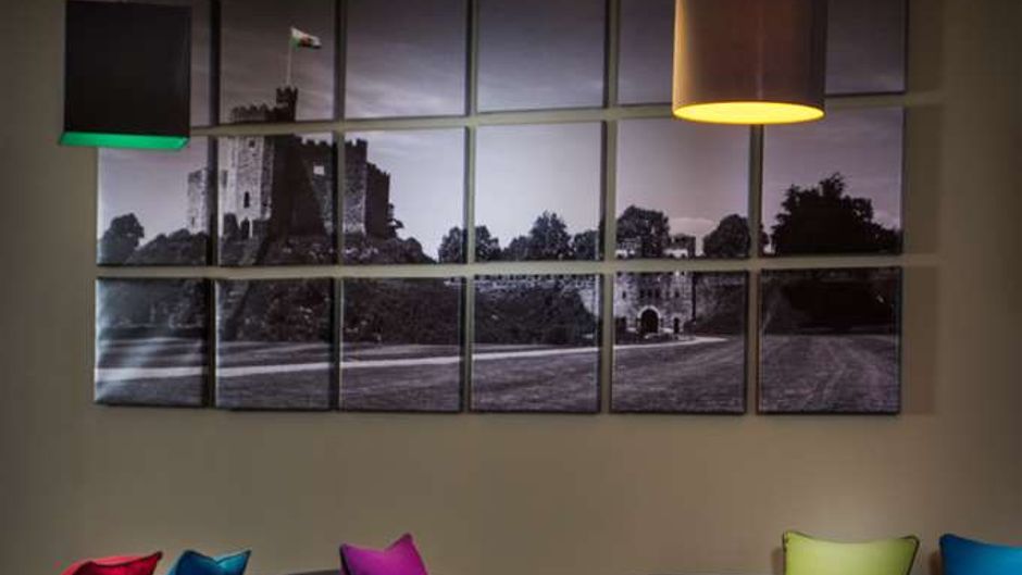 The Park Inn Cardiff City Centre Lobby