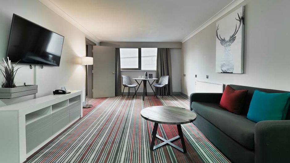 The Park Inn Cardiff City Centre Suite