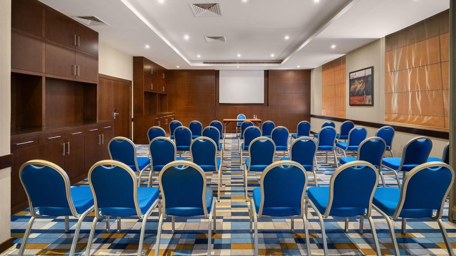 Park Inn by Radisson Al Khobar Meeting