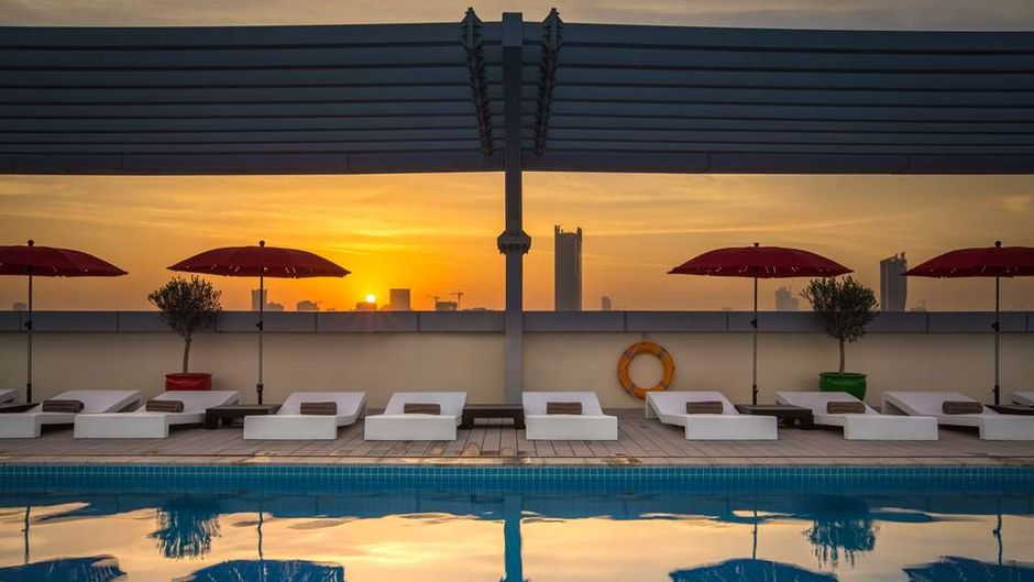 Park Inn By Radisson Dubai Motor City Pool