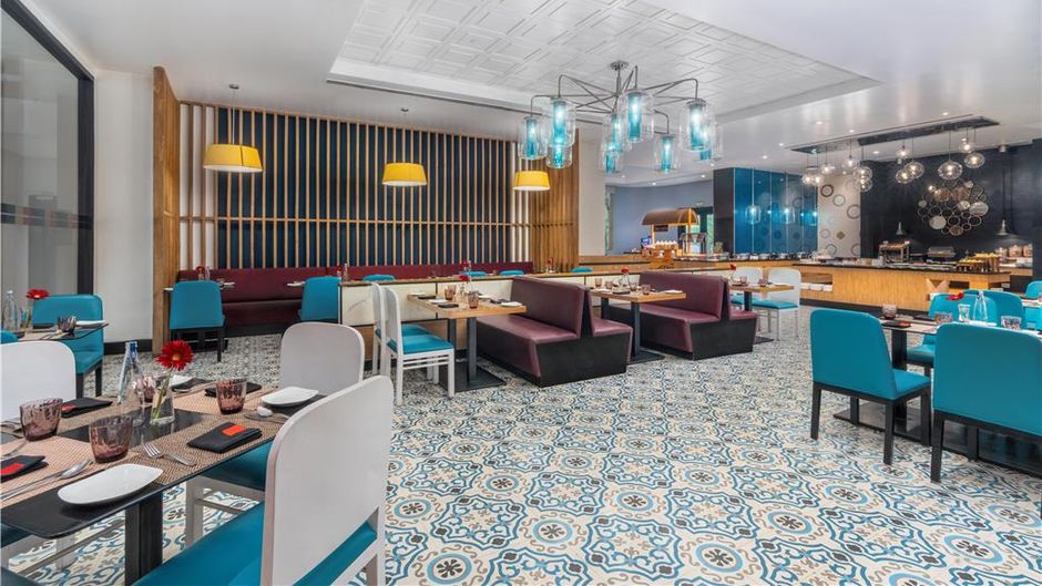 Park Inn By Radisson New Delhi IP Exten Restaurant