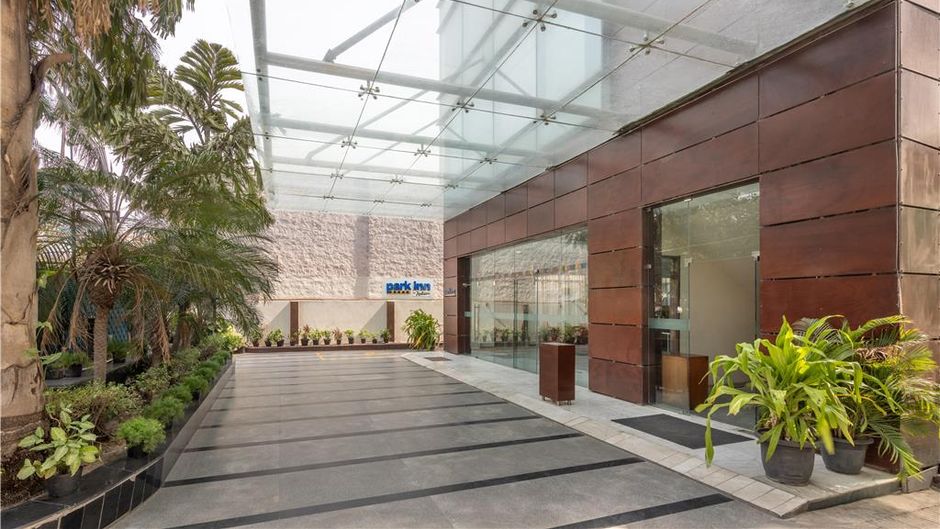 Park Inn Gurgaon Exterior