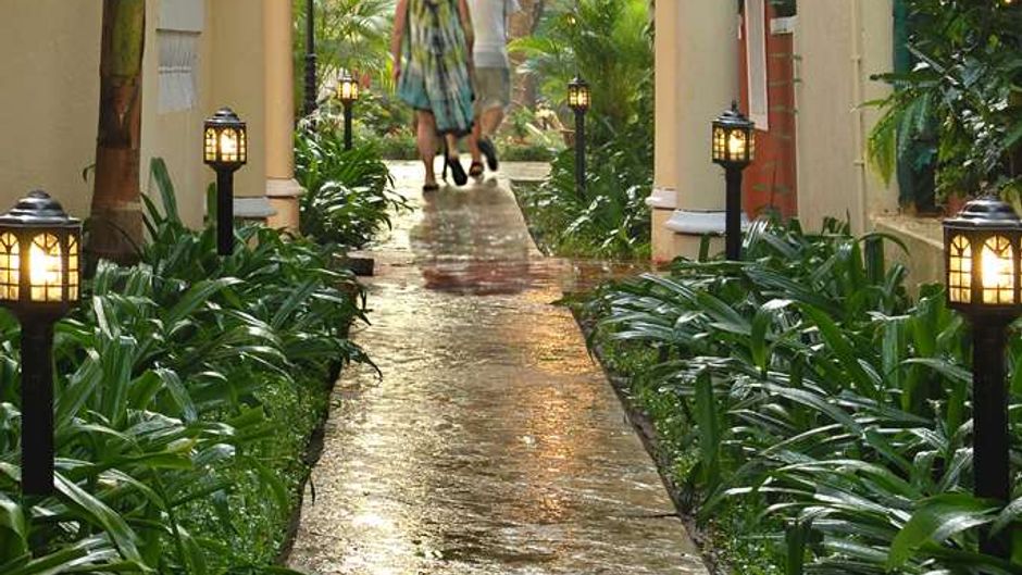 Park Inn by Radisson Goa Candolim Exterior