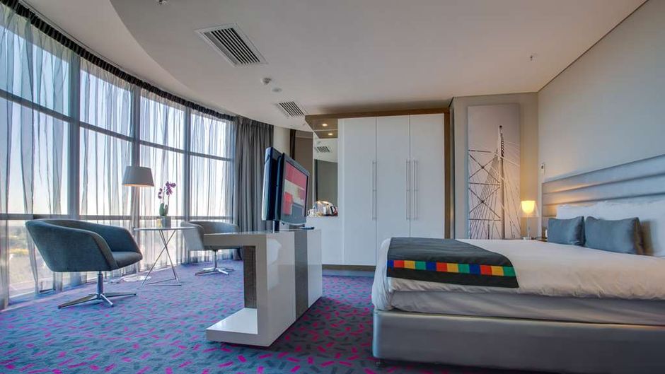 Park Inn Sandton Suite