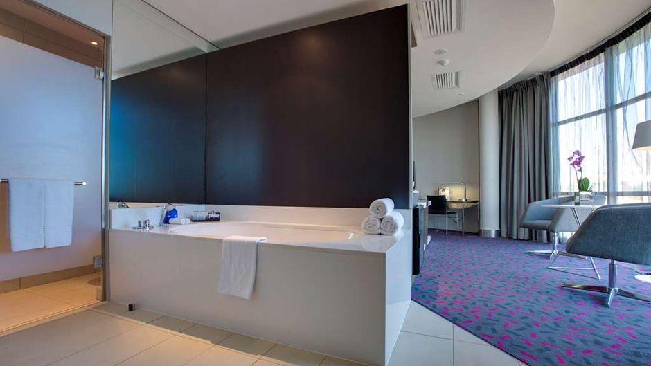 Park Inn Sandton Suite