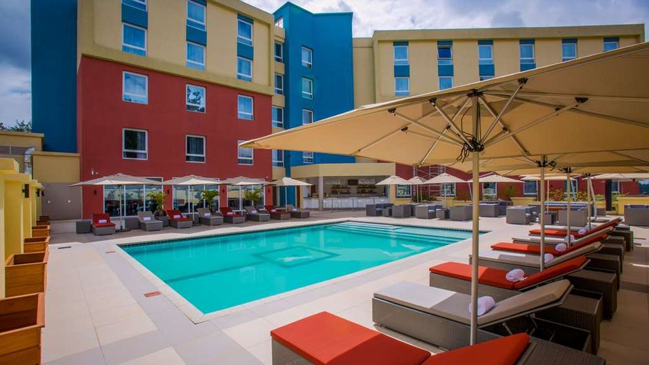 Park Inn by Radisson Kigali Pool
