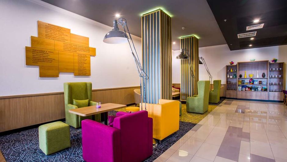 Park Inn by Radisson Kigali Lobby