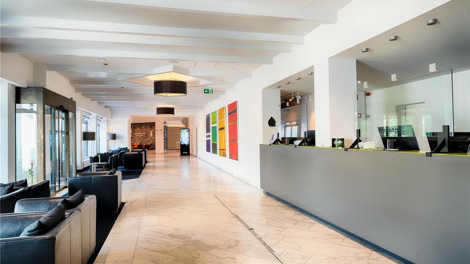 Park Inn by Radisson Lubeck Lobby