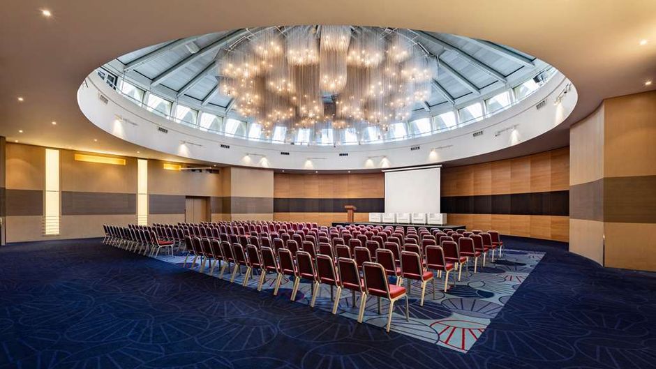 Cosmos Saint-Petersburg Pribaltiyskaya Hotel Ballroom