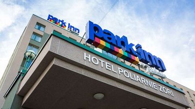 Cosmos Murmansk Hotel