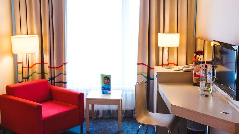 Cosmos Murmansk Hotel Room