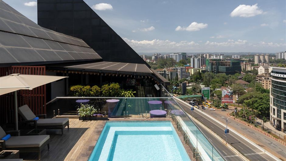 Park Inn by Radisson, Nairobi Westlands Pool