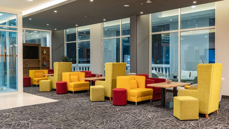 Park Inn By Radisson Jubail Industr City Lobby
