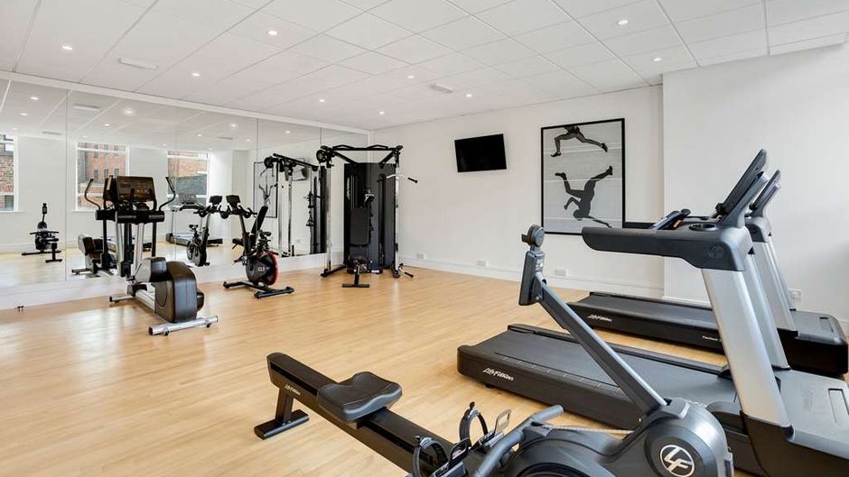 Radisson Hotel York Health