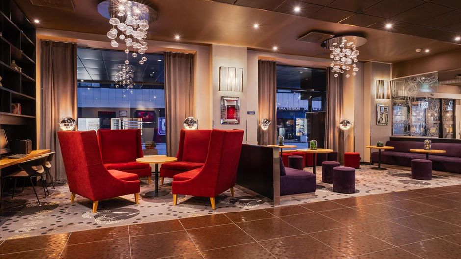 Park Inn by Radisson Central Tallinn Lobby