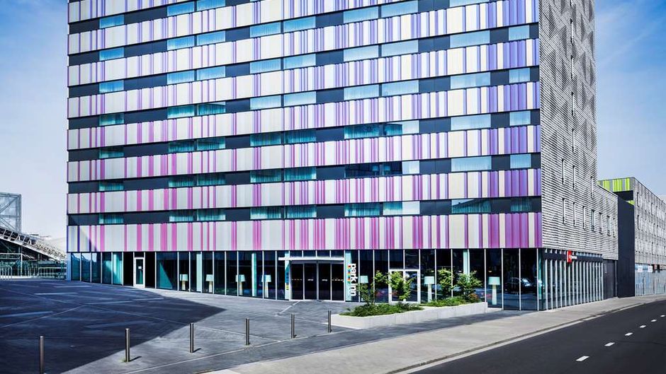 Park Inn by Radisson Leuven Exterior