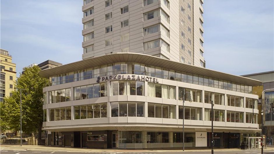 Park Plaza Leeds Exterior