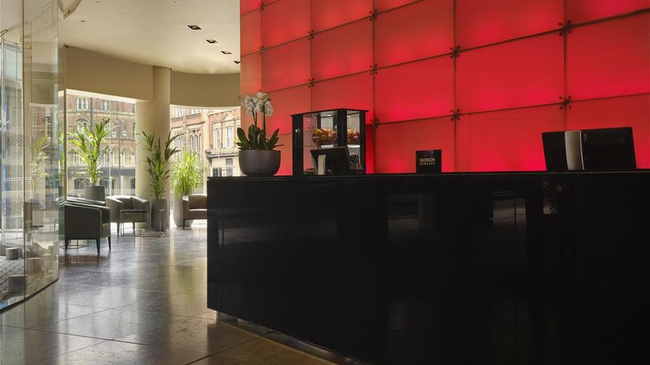 Park Plaza Leeds Lobby