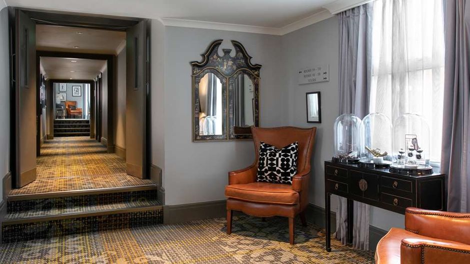 Holmes Hotel London by Park Plaza Lobby