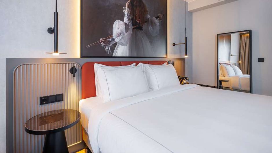 Radisson RED Berlin Kudamm Room