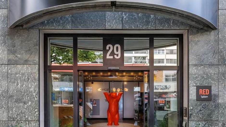 Radisson RED Berlin Kudamm Exterior