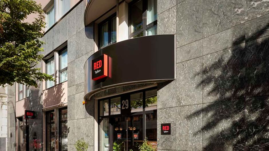 Radisson RED Berlin Kudamm Exterior