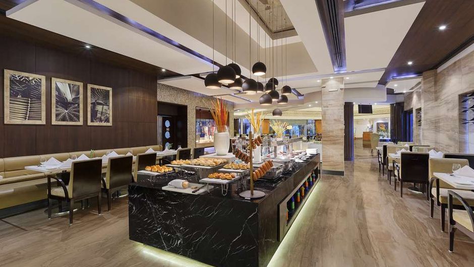 Park Plaza Ludhiana Restaurant
