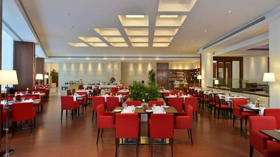 Park Plaza Zirakpur Restaurant