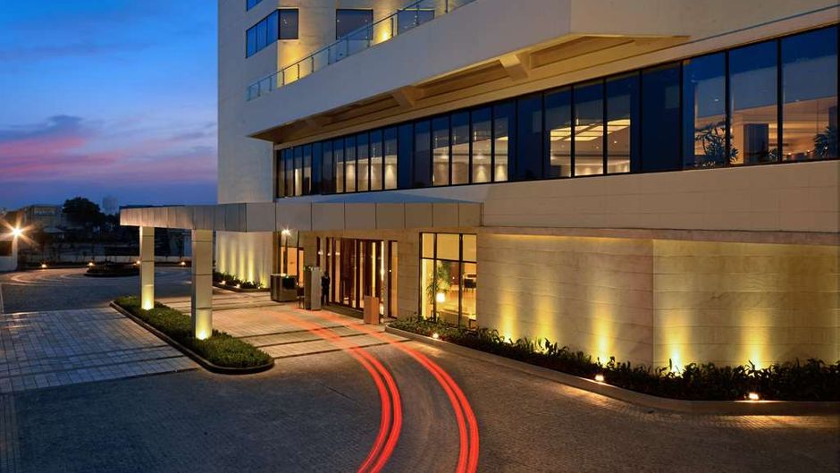 Park Plaza Zirakpur Exterior